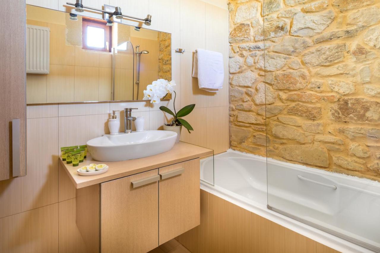 Olga'S Filoxenia - Villa Aladanos-Private Pool And Heated Jacuzzi Makhairoí 외부 사진