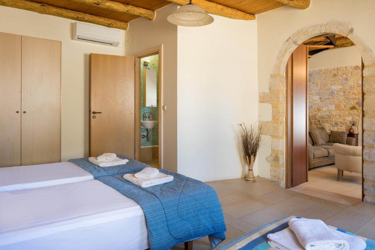 Olga'S Filoxenia - Villa Aladanos-Private Pool And Heated Jacuzzi Makhairoí 외부 사진