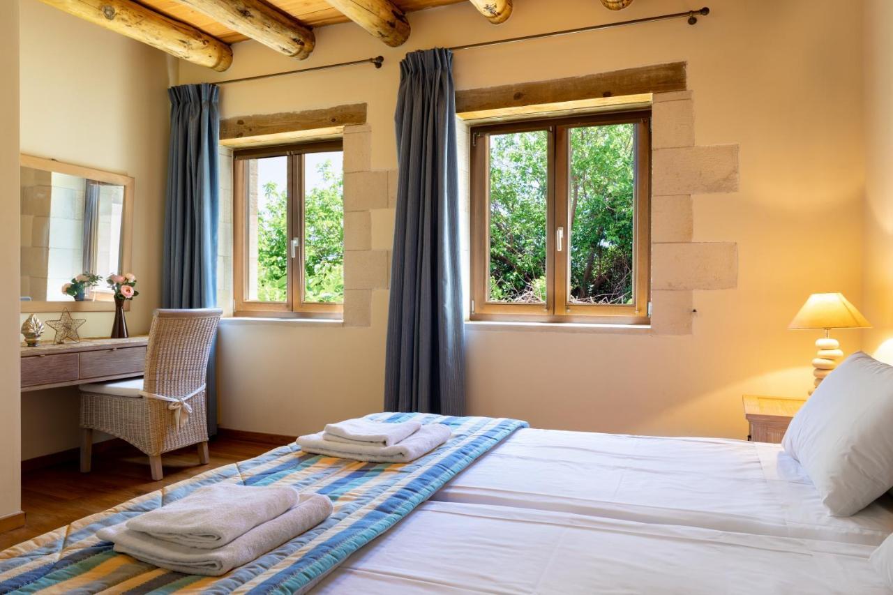 Olga'S Filoxenia - Villa Aladanos-Private Pool And Heated Jacuzzi Makhairoí 외부 사진
